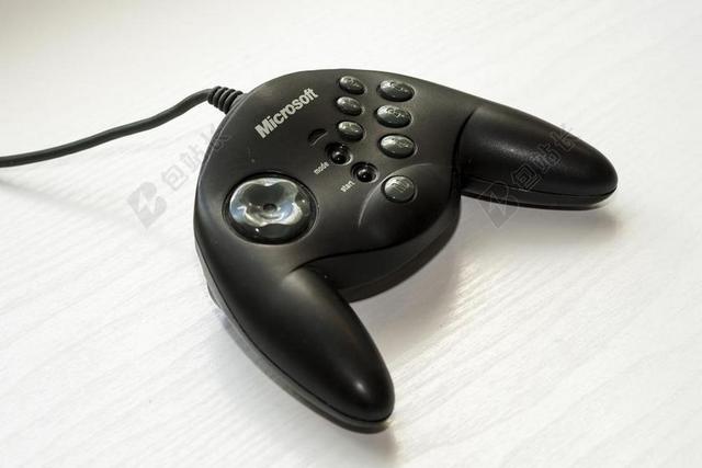 黑色科技电子游戏电视电脑手柄微软产品图片