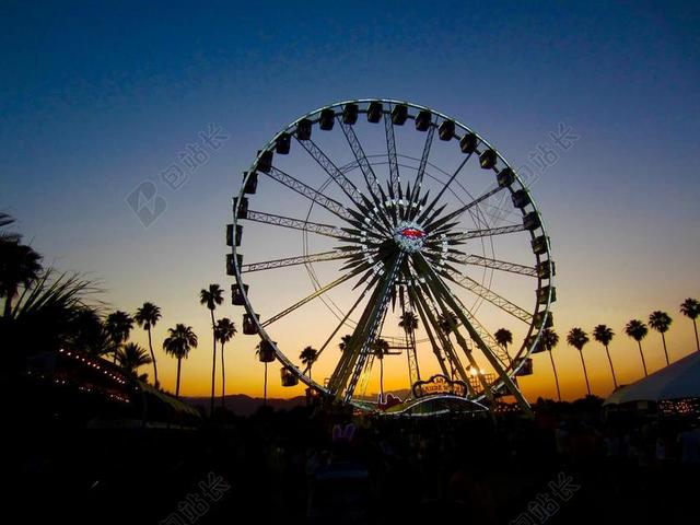 建筑设备游乐场摩天轮夕阳夜晚日落全景