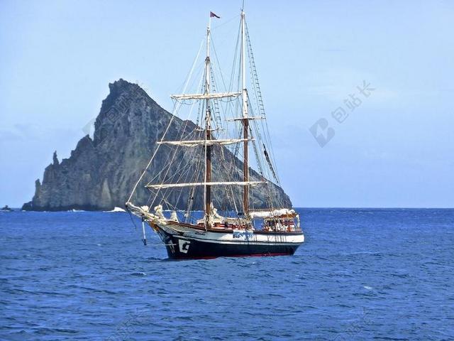 旅游旅行帆船游艇大海出海海洋航行背景图片