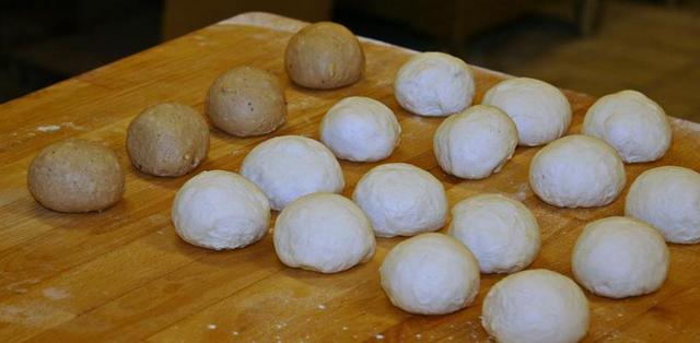 法国总包子 面团 宋词 包子 贝克 食品 餐饮 烤箱 专业