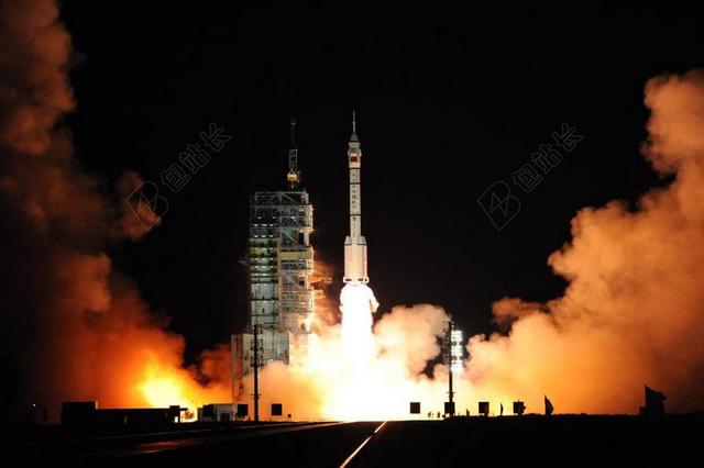 航天航空火箭起飞背景图片