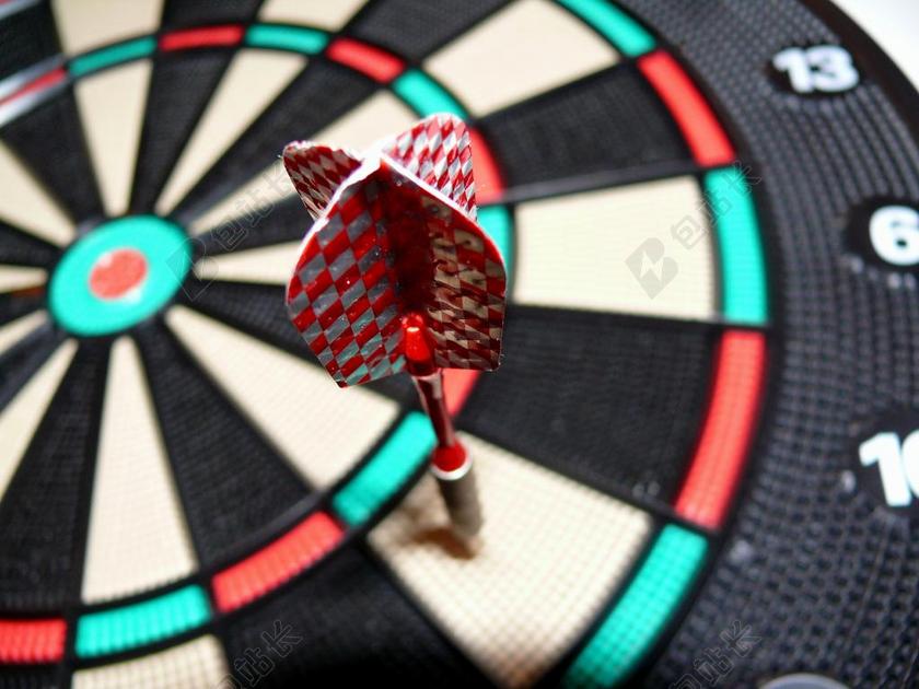飞镖 游戏 酒吧 乐趣 目标 镖靶 箭头 瞄准 命中