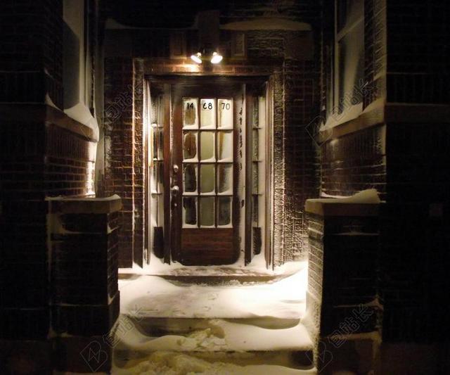 冷 门 夜 雪 楼梯 失去了 无家可归 冬天 建设 结构