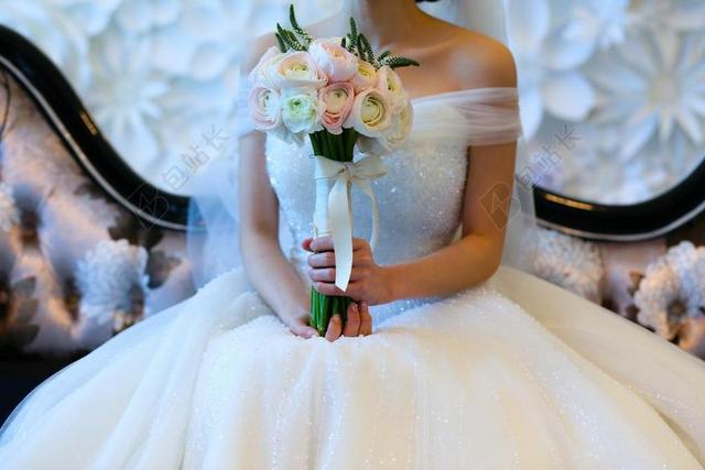 婚姻 花束 快乐 打扮 婚纱礼服 鲜花 春天 新娘