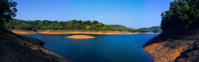 水 水库 蓝色 景观 自然 天空 户外 环境 结构 景区