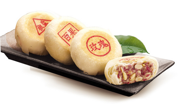 椒盐百果玫瑰月饼