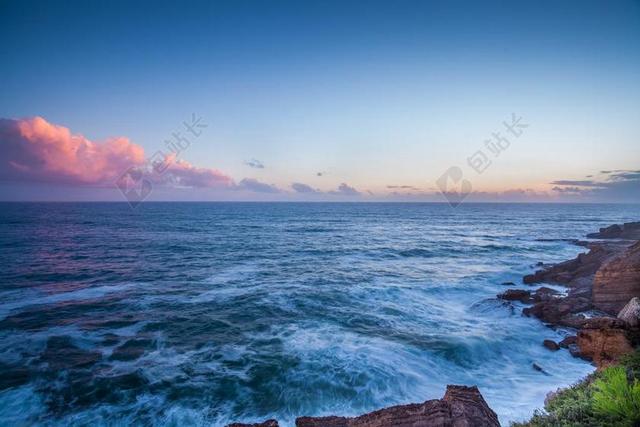 海岸线 海浪 地平线 潮 沿海 天空