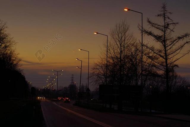 街 灯 照明 汽车 夜 暮光之城 晚上 日落 黑暗中 安全