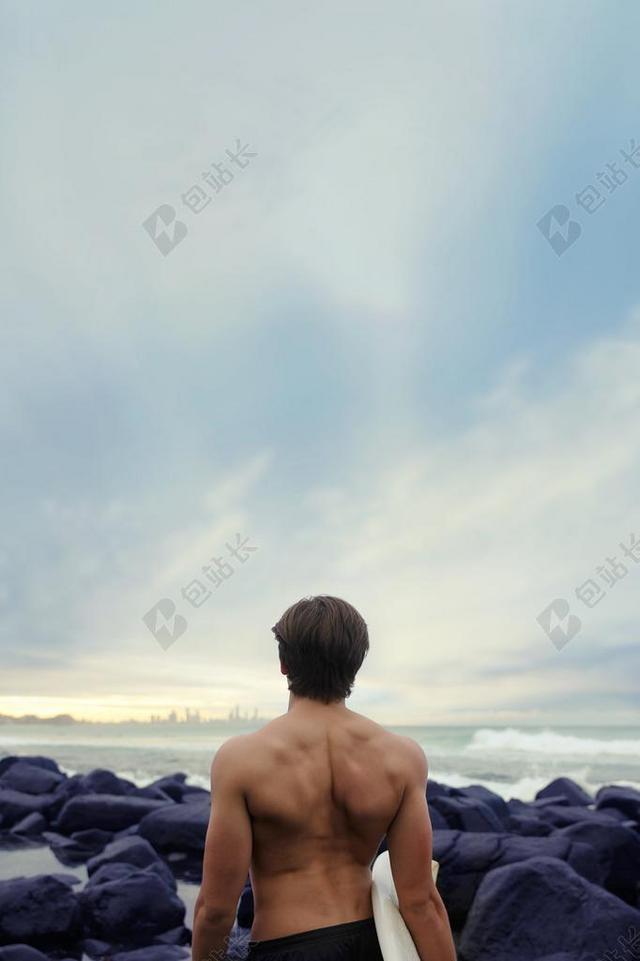 冲浪 肌肉 回 男子 男 适合 生活方式 年轻 英俊 板