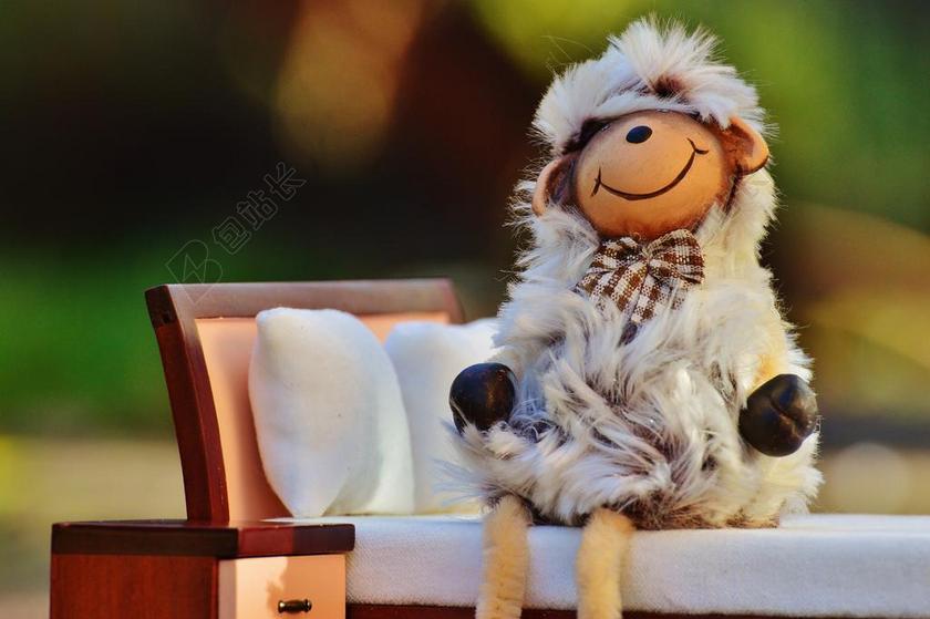 白色艺术娱乐可爱毛绒玩具模型背景图片