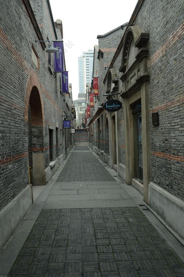 建筑传统古老的中国巷子背景图片