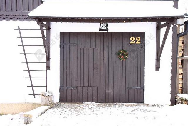 门 网关 木材 木 房子 开放 冬天 雪