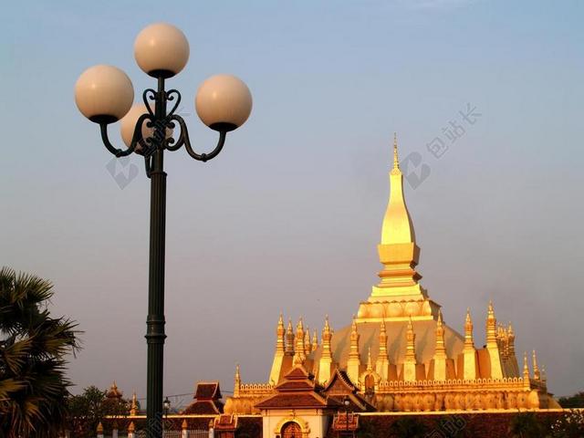 金色的宝塔 宝塔 WAT PHA 那銮 万象 老挝 纪念碑 佛教