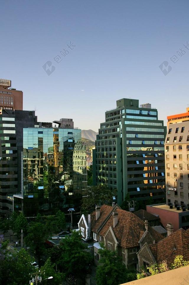 建筑简约房地产背景图片