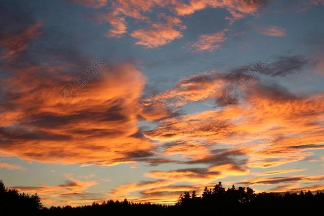 日落 余辉 ABENDSTIMMUNG 云 傍晚的天空 景观