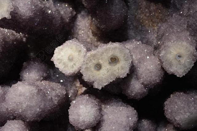 紫晶 水晶 紫 创业板 矿产 石英 药石 掩饰 矿物质