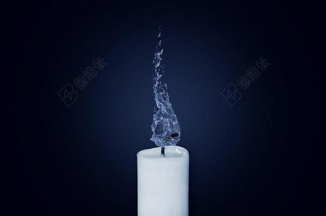 物品瞬间熄灭的白色蜡烛背景图片