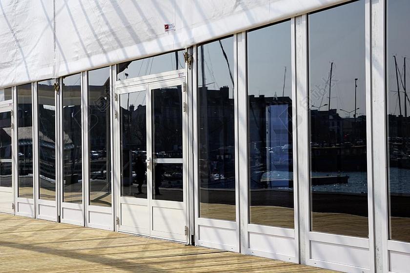 玻璃 几点思考 体系结构 镜面效果 橱窗 冰 镜子 反思 店