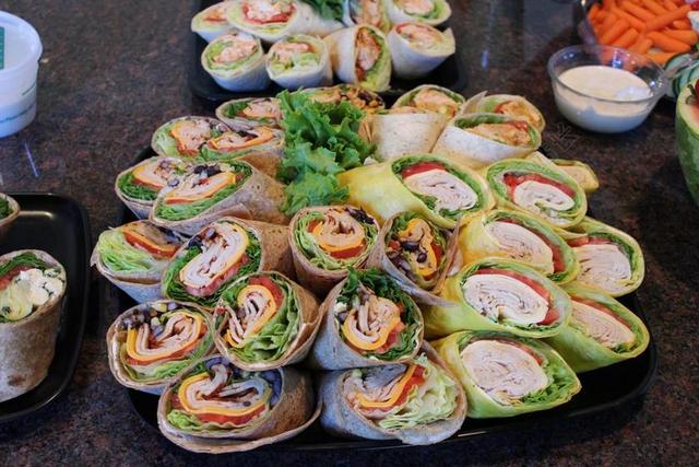 换行 食品 午餐 玉米饼 餐 小吃 三明治 生菜