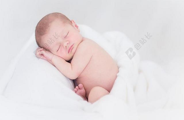 婴儿诞生宝宝睡觉新出生儿童摄影背景图片