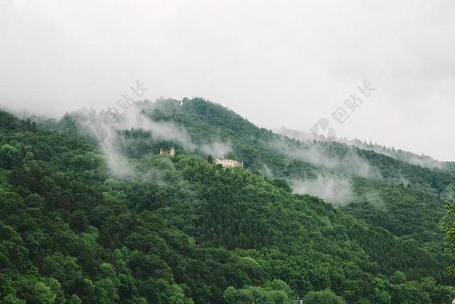 小山 森林 树 绿色 自然 堡垒 毁了 建设 设防 中世纪