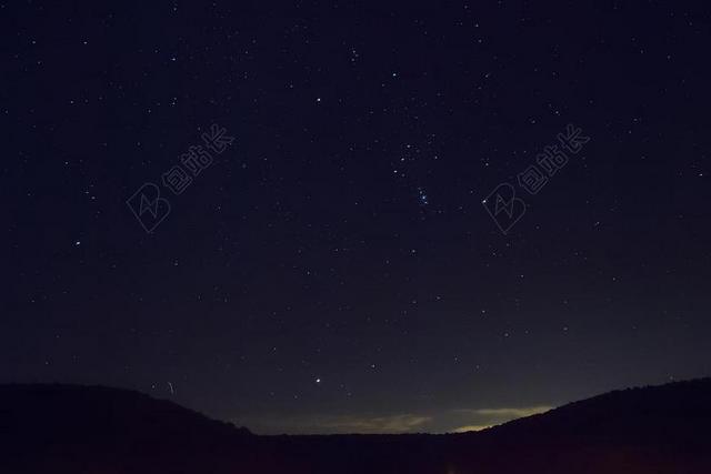繁星点点的天空 明星 夜晚的天空 阿斯特罗 傍晚的天空 宇宙