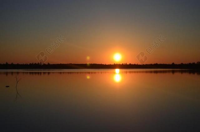 自然景观金色的夕阳背景图片