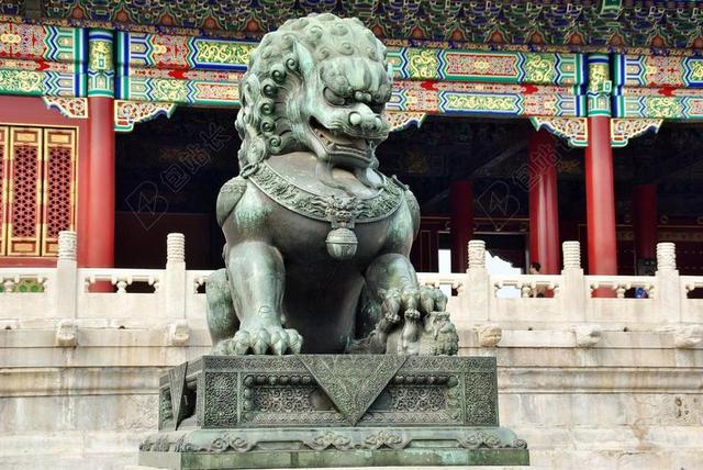 旅游自然紫禁城门前的石狮背景图片