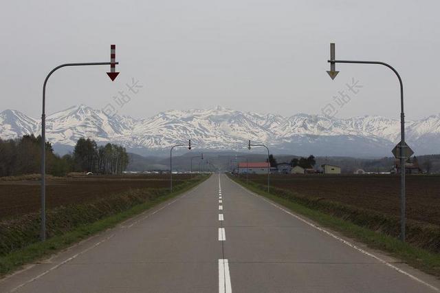 吉 路 徒步旅行 美瑛 北海道 日本 雪 山 街头 山区