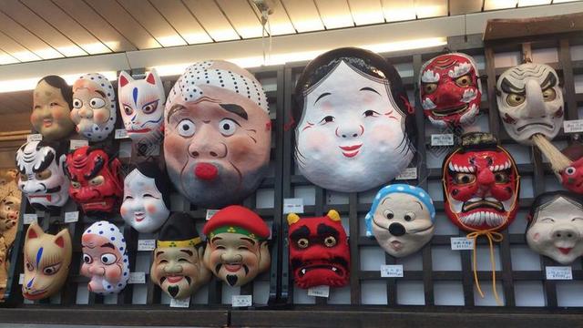 广告时尚日本鬼神面具背景图片