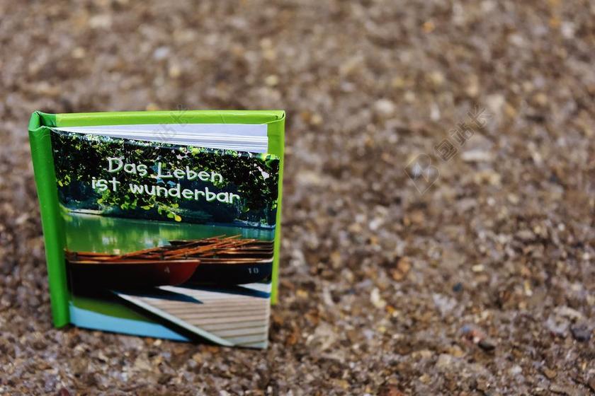 本书 贺卡 人生是美丽的 放松 宁 问候语 美丽 愿望 友谊