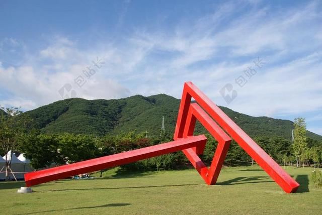 雕塑 艺术作品 建设 大韩民国 公园 天空 早上的时间