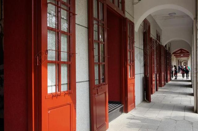 厦门大学校内复古创意建筑学校学习背景图片