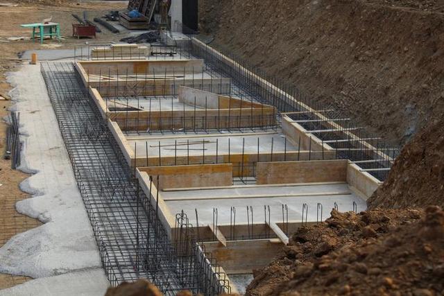 基础 基金会 钢筋混凝土 建筑 石工 生成 装修 石匠