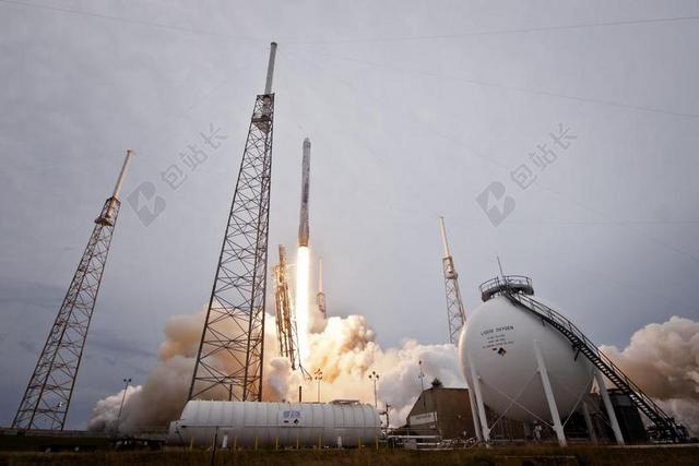 火箭发射 SPACEX公司 升空 启动 火焰 推进 空间 火箭