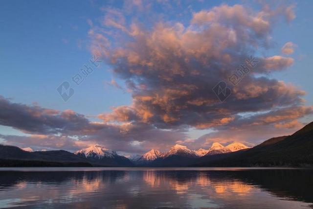 麦当劳湖 景观 全景图 日落 暮光之城 黄昏 晚上 山