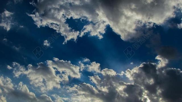 云 天空 蓝色 蓝色的天空的云彩 阳光 新光 自然 天气