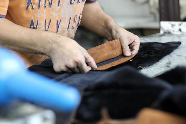 制造 拼接 忙 衣服 服装 商业 公司 就业 时尚 手