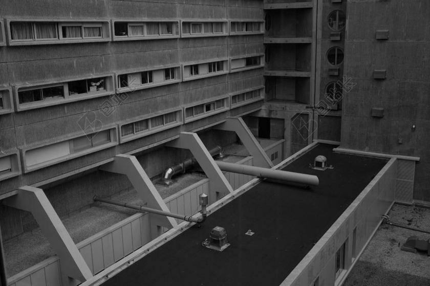 荒凉破旧的建筑物背景图片