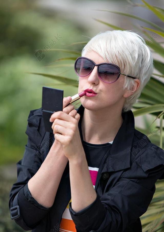 口红 嘴唇 镜像 女孩 化妆 女性 化妆品 女子 时尚 脸