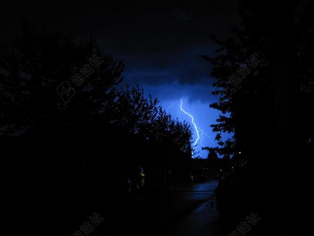 雷暴 闪光 闪电闪光 迅雷 夜 黑 云 天气 天空 性质