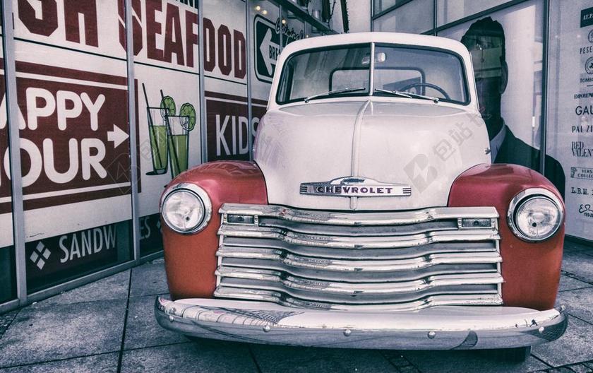 汽车复古的老式轿车背景图片