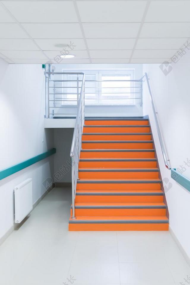 楼梯 走廊 医院 橙色
