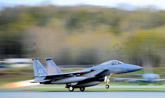 起飞 F 15 鹰 喷射 飞机 战斗机 空军 军事 目睹