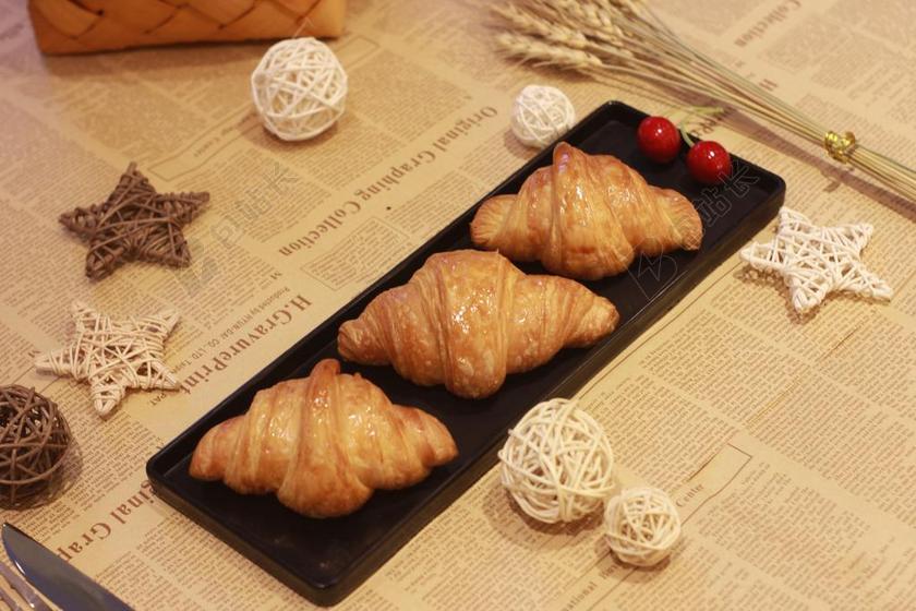 餐具 面包 金牛角 新月形面包