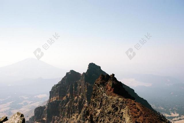 旅游自然登山城市背景图片