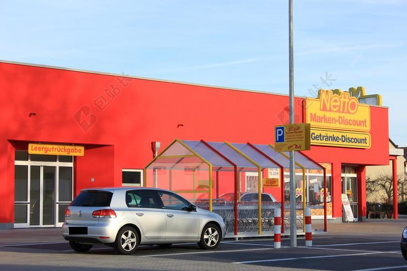 商场红色的购物超市背景图片