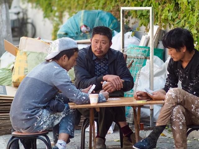 建筑时尚工人背景图片