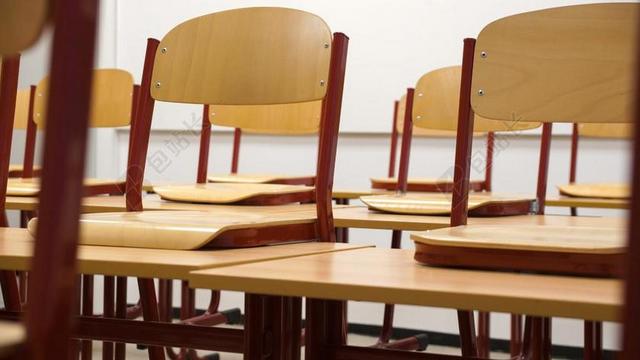 课堂 椅子 表 学校 研讨会 类 学习 家具 室内 房间