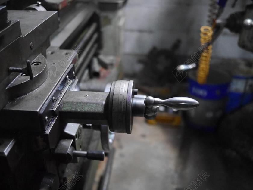 广告简约铣削加工背景图片